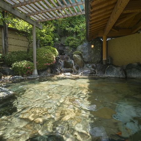 Отель Fujisan Onsen Bessho Sasa Фудзиёсида Экстерьер фото