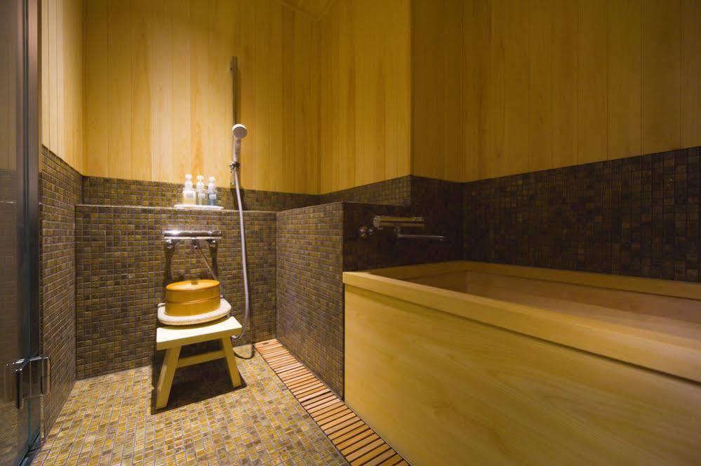 Отель Fujisan Onsen Bessho Sasa Фудзиёсида Экстерьер фото